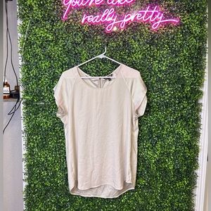 Express size L short sleeve satin shirt